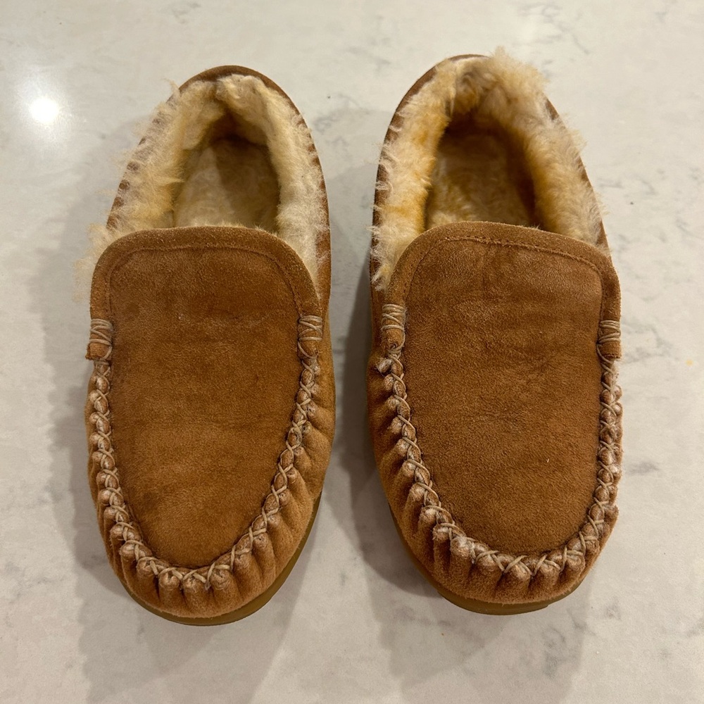 Men’s L.L. Bean slippers